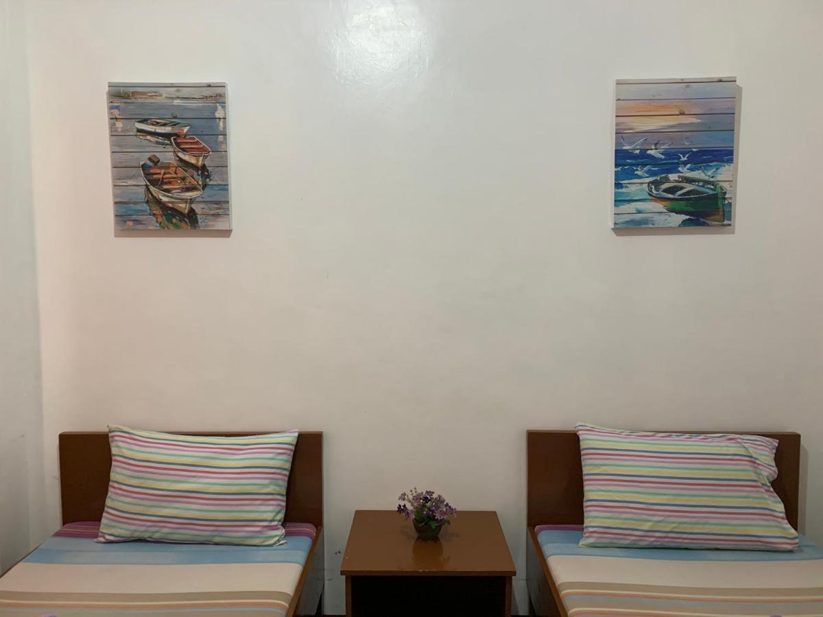 Brielles Travellers Inn Tagbilaran Exterior foto